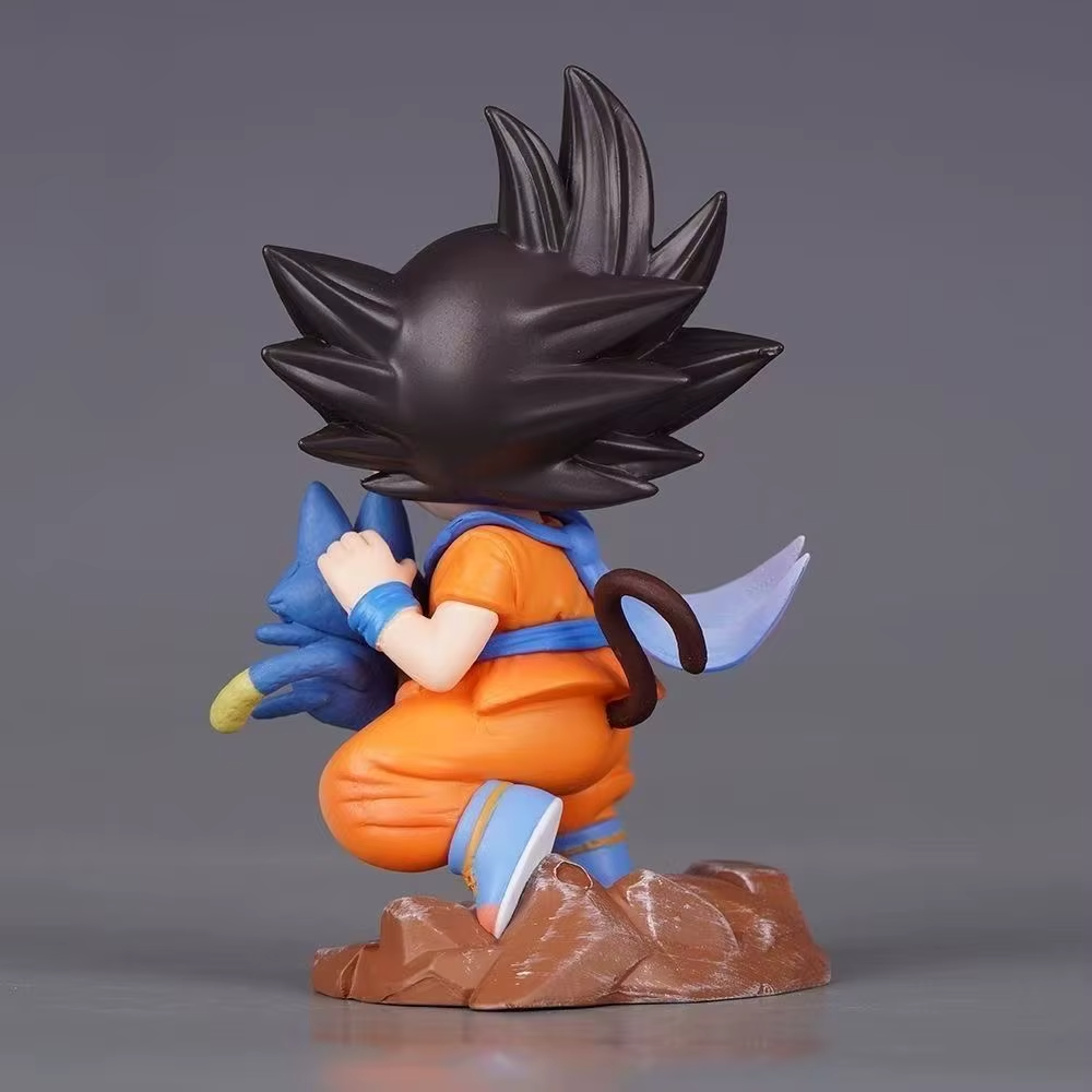 Goku & Puar Figure