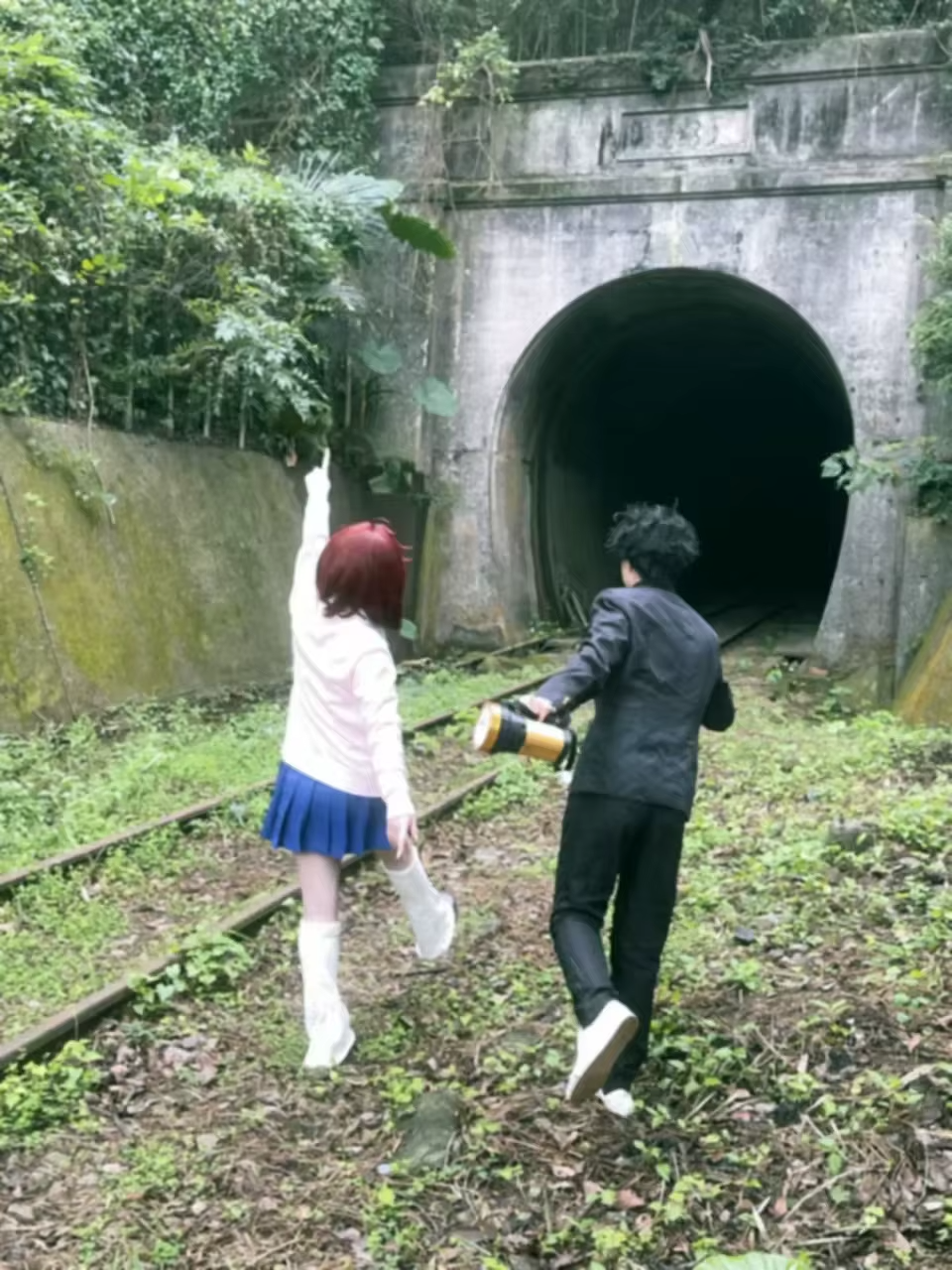 Dandadan Komplettes Cosplay Okarun, Momo, Shira