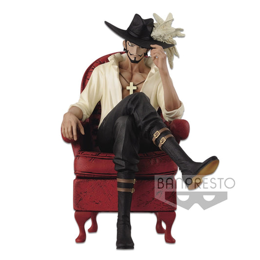 Dracule Mihawk Figure V1