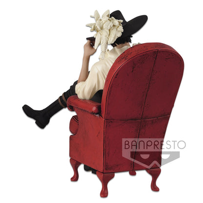 Dracule Mihawk Figure V1
