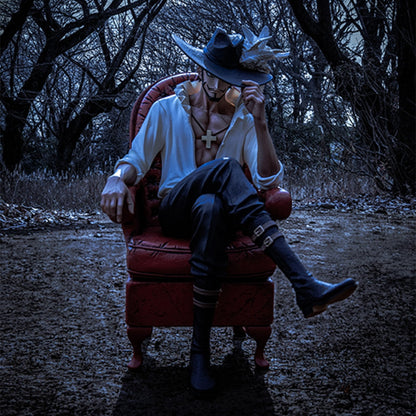 Dracule Mihawk Figure V1