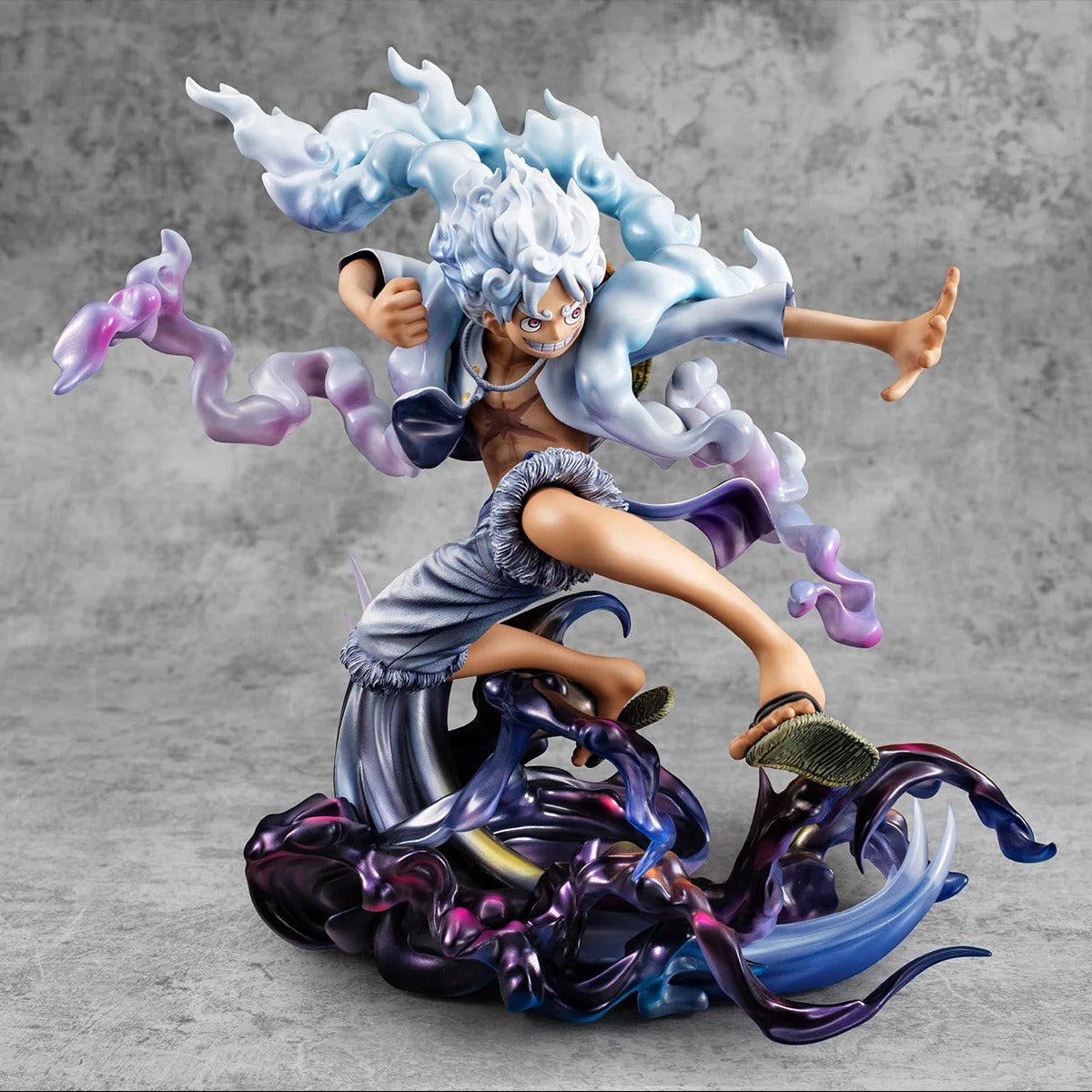 Monkey D Luffy Gear 5 WA-MAXIMUM Figure