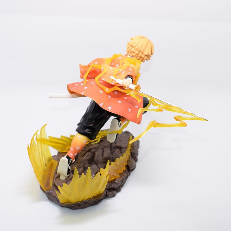 Zenitsu Agatsuma Thunder Base Figure